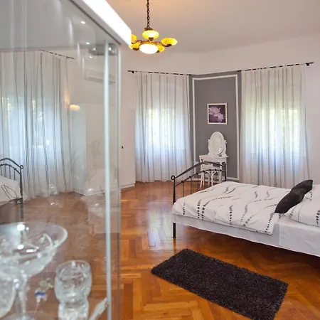 Barbara Apartmán