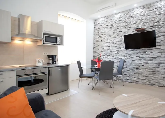 Barbara アパート スプリト